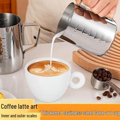 Roestvrijstalen Latte Art Kan met Tuit en Maatverdeling - Melkschuim- en Gietbeker voor Koffie & Wax Smelten