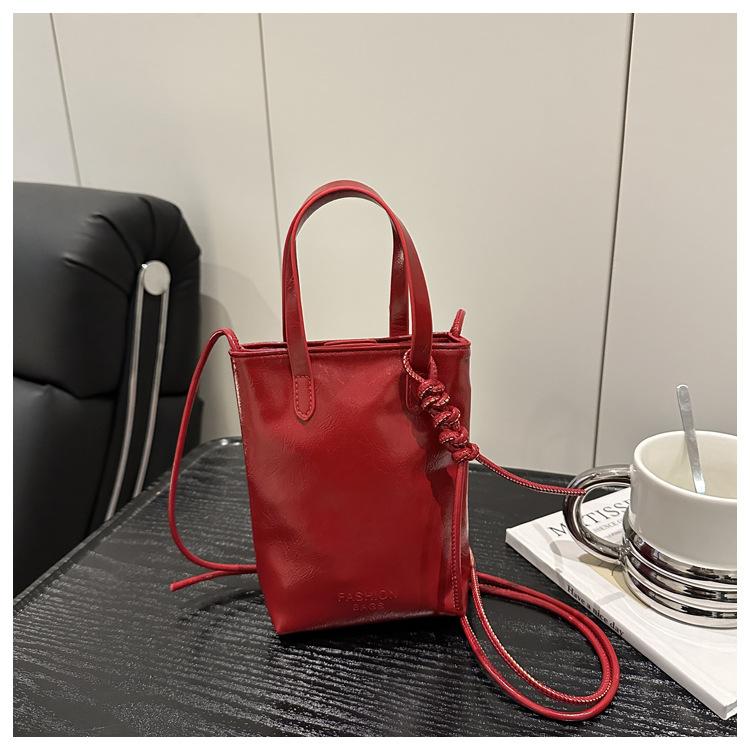 South Korea's New Casual Simple Fashion Mobile Phone Bag Ins Versatile High-end Commuting Versatile Solid Color Messenger Women's Bag