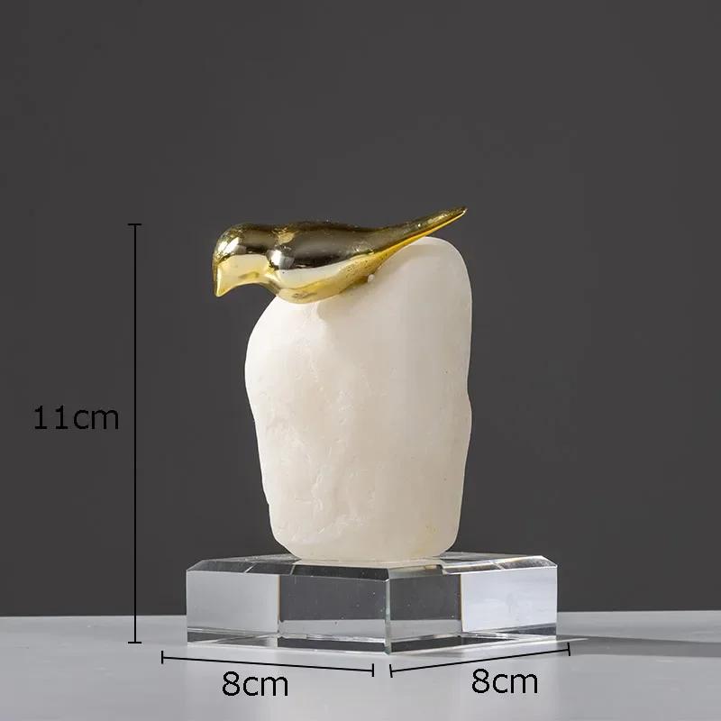 Golden Bird Statue Crystal Base Ornaments Desk Decoration Gold-plated Bird Sculpture Modern Home Decor Living Room Furnishings