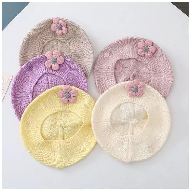 Infant Spring & Autumn Wool Beret - Cute Flower Knit Hat for Boys & Girls