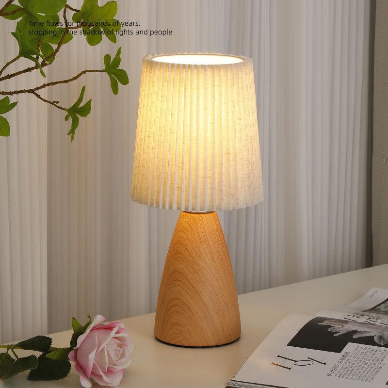 Vintage LED Table Lamp Bedroom Pleated USB Study Night Light Indoor Room Desktop Decorative Ambiance Bedrooms LED Bedside Lamps