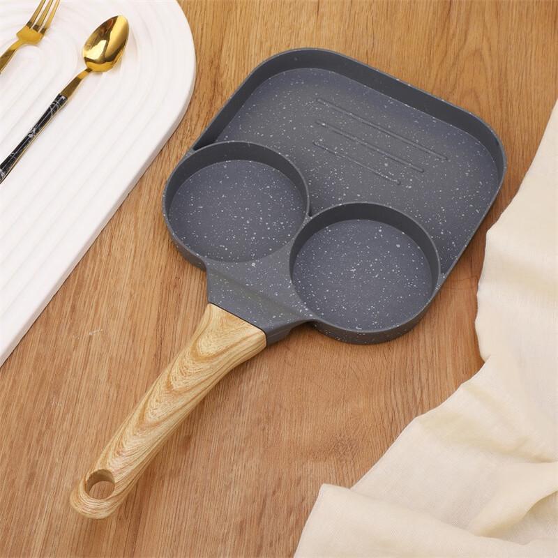ZISIZ 4-Hole Non-Stick Egg & Burger Frying Pan