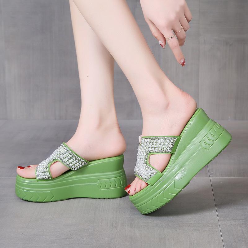 New popular h slippers women s summer wear fashion pearl one-word drag thick bottom slope heel sandals 39 4565₽