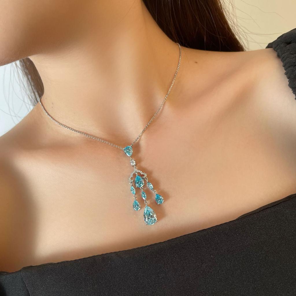 Gica Gema Halsketten mit hochkarätigen Diamanten mit 925er Sterlingsilber 8*12mm Anhänger Einzigartiges Design Romantischer Echtschmuck Hochzeitsfeier Geschenke Neuer Trend