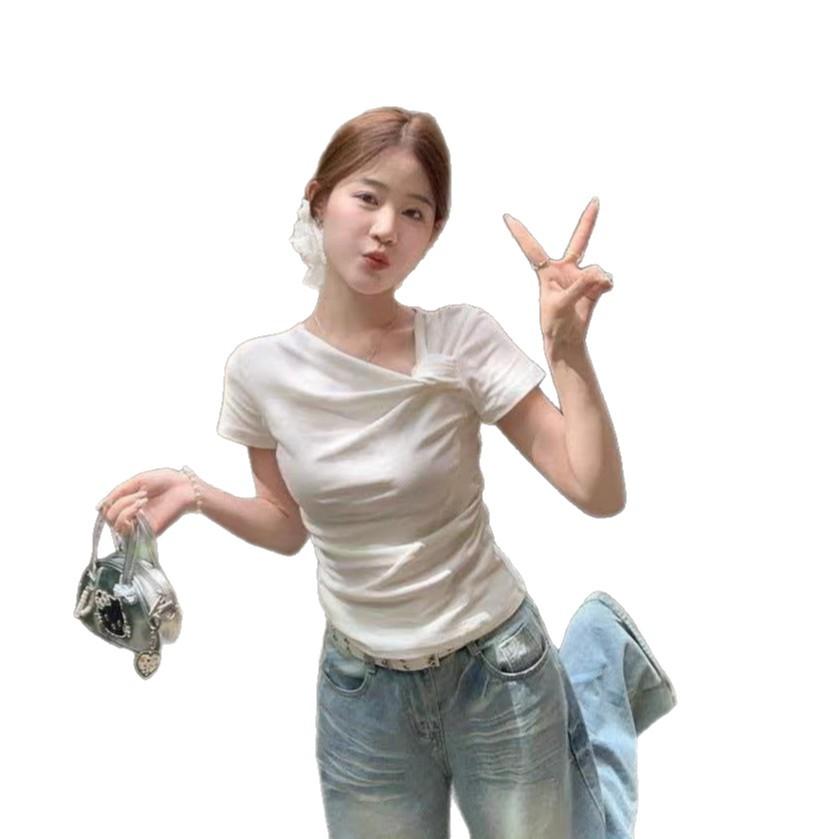 Light blue sweet short-sleeved T-shirt for women's summer new Korean straps for girls to wear slim-fitting bottoming shirt