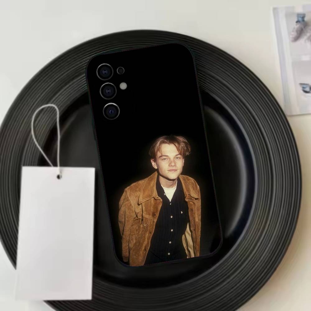 Leonardo D-DiCaprio Phone Case For Samsung S25,S24,S21,S22,S23,S30,Ultra,S20,Plus,Fe,Soft Silicone Black Cover