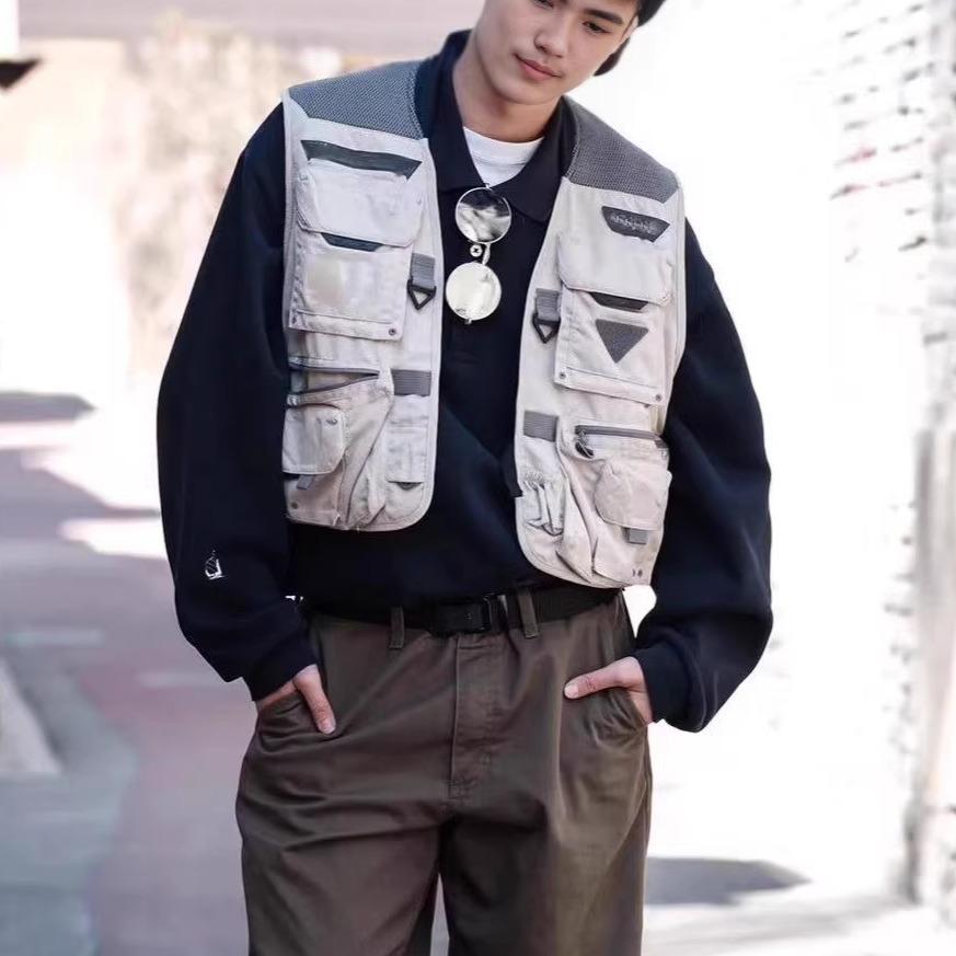 Japanese toolwear multi-pocket vest men and women fishing fly fishing luya outdoor camping casual handsome vest tide