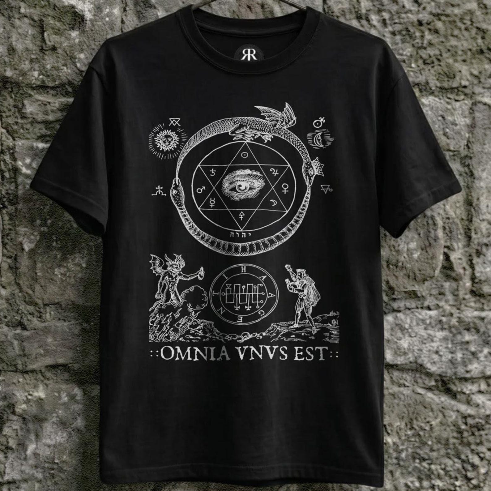 Omnia Unus Est Shirt - Ouroboros, Alchemy, Occult Medieval Woodcut Graphic Tee 3XL