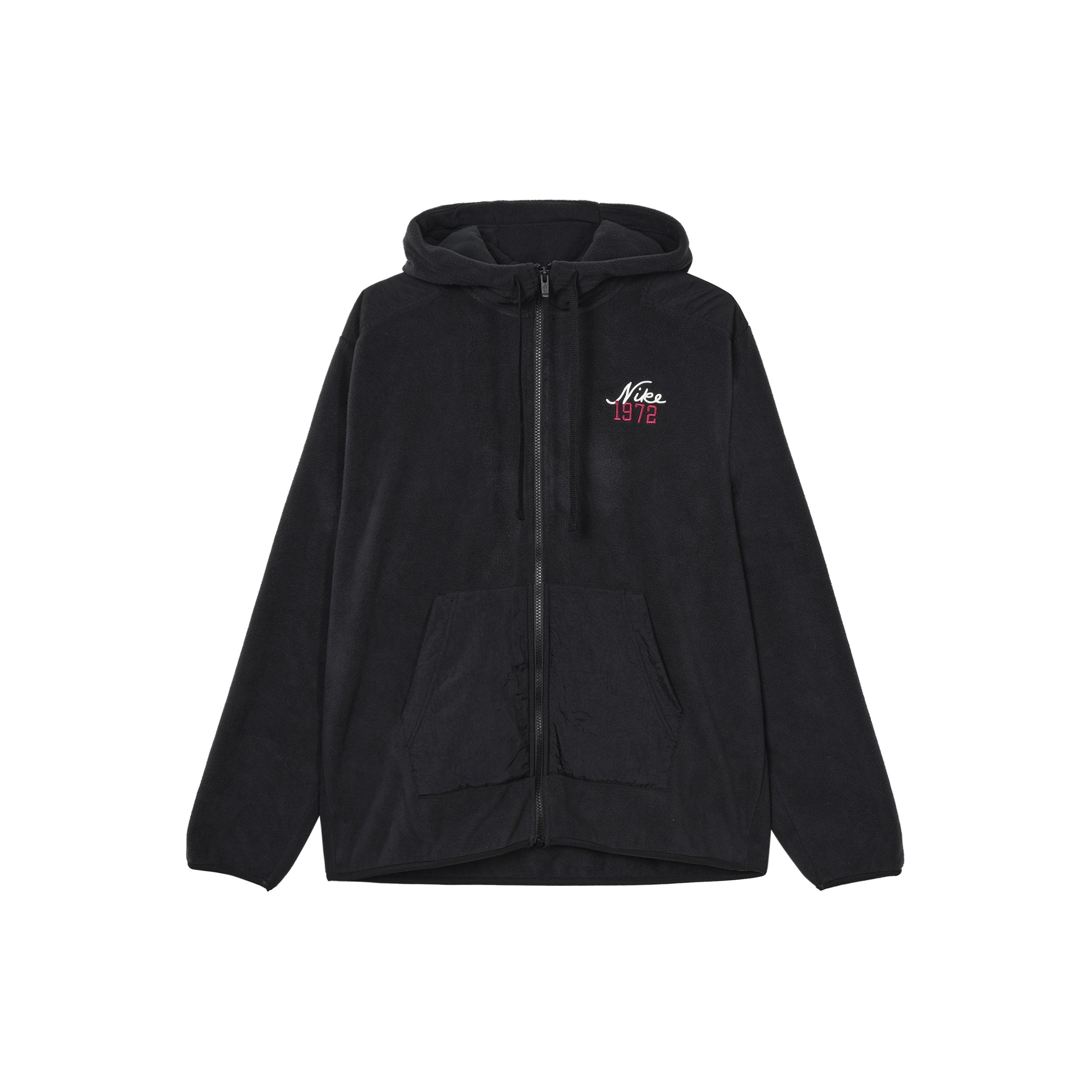 

Новые куртки и пальто Nike Мужские Черные FV8452-010 S