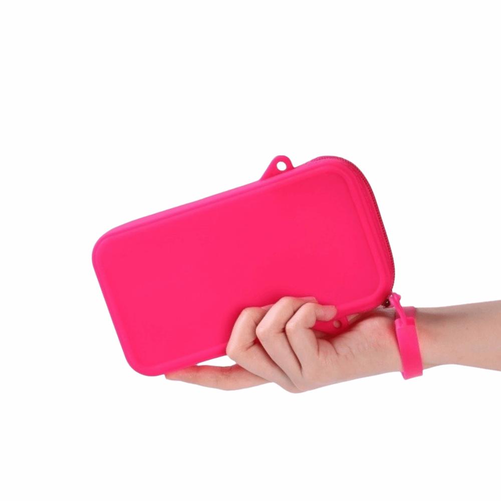 Silicone Multi-Use Makeup Bag Shockproof Portable Cosmetic Bag  Protective Cover