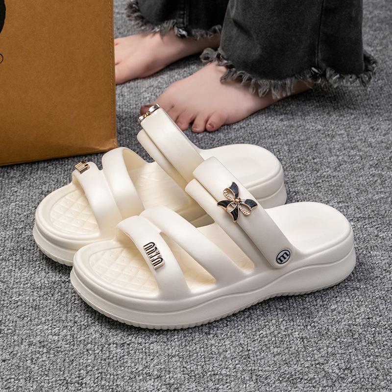 Summer new platform butterfly embellishment women's slippers wearing beach shoes casual indoor women's sandals