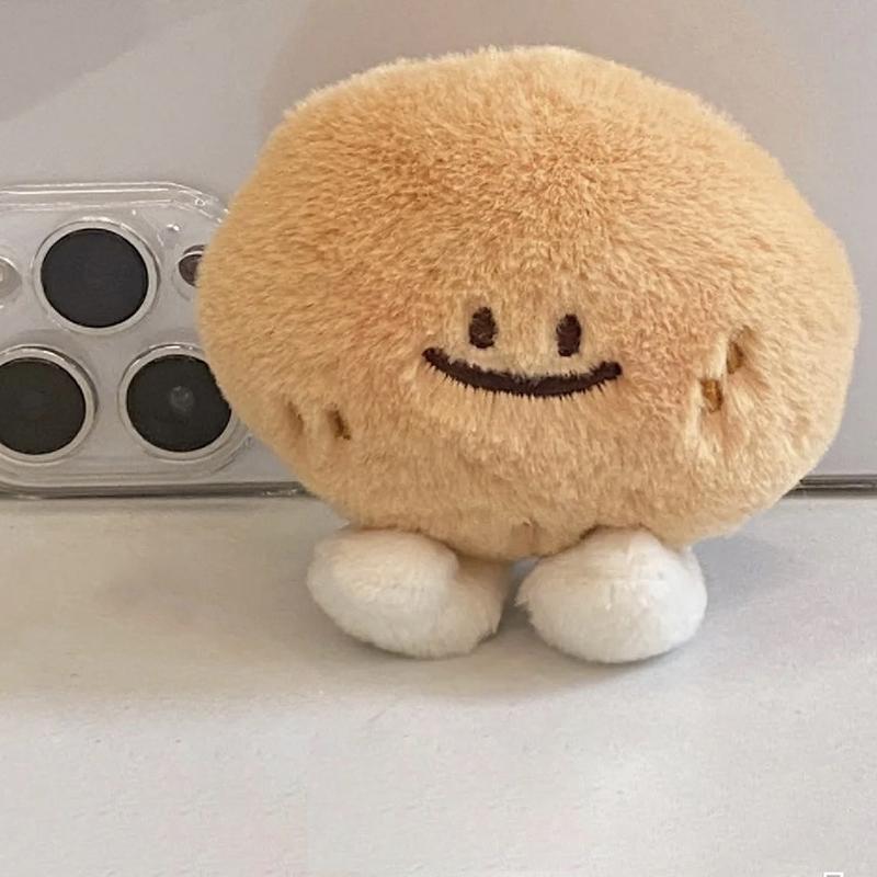 Kreslená plyšová hračka Malé brambory Přívěsek Měkká vycpaná panenka Klíčenka Kroužek na klíče od auta Dekorace na batoh Dárek