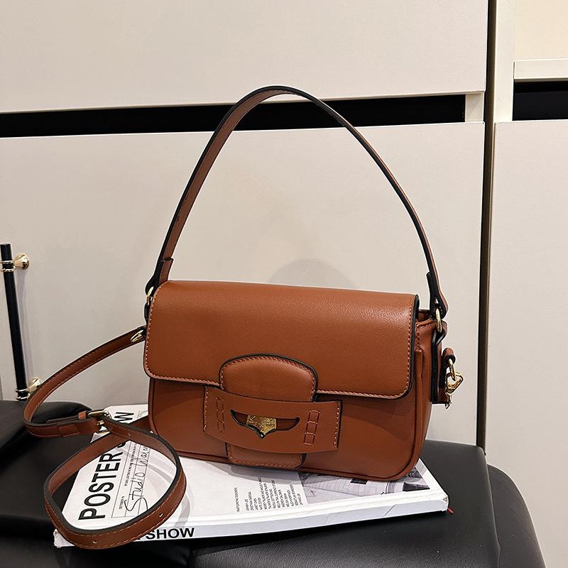 Niche Design Versatile Underarm Bag Women's New High-end Fashion Shoulder Messenger Bag Small Square Bag