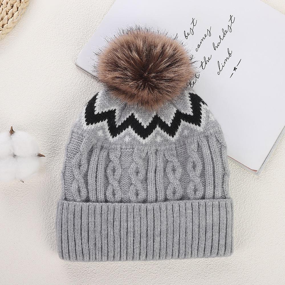 Thickened Knitted Hat with Pompom Winter Hat Warm Warm Cap  Men