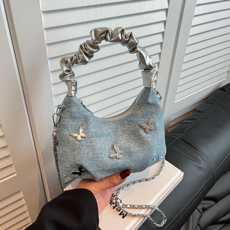 

Blue design small bag women s 2025 summer new pleated handbag butterfly chain versatile messenger bag светло-синий