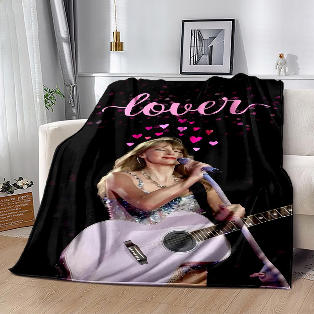 Love And Music Festival Flannel Blanket-Soft and Suitable for Sofas,Beds,Offices,Travel,All Seasons,Great Gift for Holidays and Birthdays.