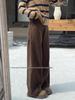 Melanoidbraune Wide-Leg Jeans mit Fleece-Futter für Damen: Herbst-/Winter-Hosen mit geradem Bein für Birnenform mit dicken Beinen und breiten Hüften.