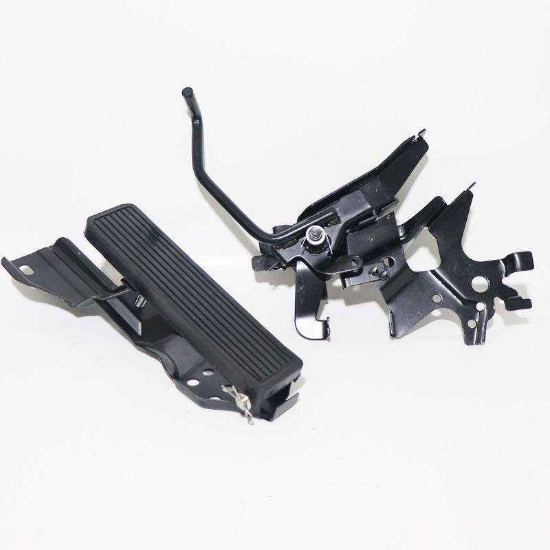 Isuzu Qingling 100P NHKR Accelerator Pedal Assembly