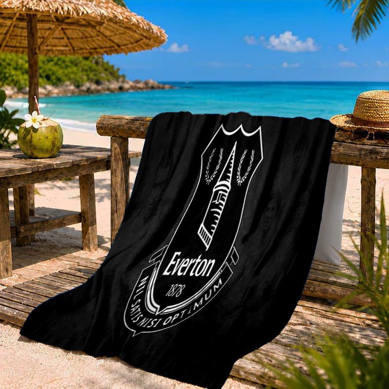 Fc Everton Crest Design Beach Towel Microfiber Beach Towel, Lightweight and Quick-Dry, for Summer Travel, Swimming Pool Fan Birthday Gift