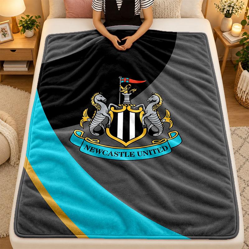 Flanell-Decke Newcastle United Fußball Warm Weich Überwurfdecke für drinnen Sofa Bett Wohnzimmer