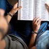 4 Stück WWJD Armbänder Religiös Christlich WWJD Armband Was Würde Jesus Tun Gewebte Armbänder für Männer Frauen Kind Junge Paar