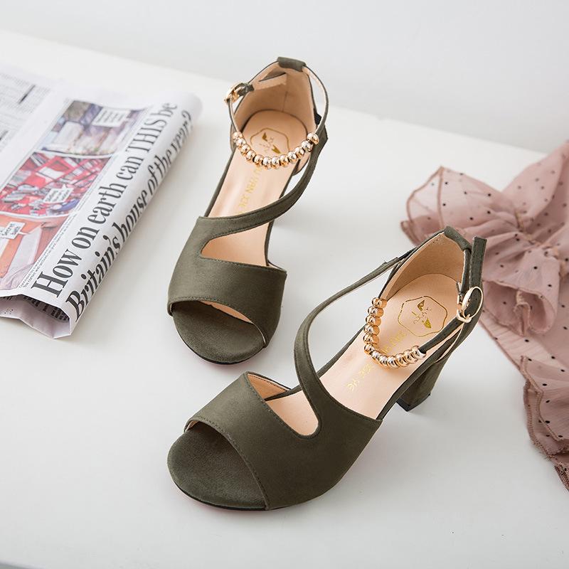 Sommer Europäische und Amerikanische Schnalle Wildleder Dicke Ferse Sandalen Römische Hohe Absätze Damenschuhe