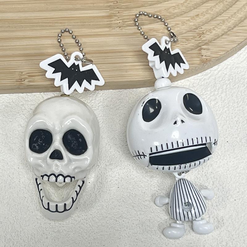Festive Skeleton Skull Keyring With Distinctive Design Perfect For Halloween Events And Celebrations