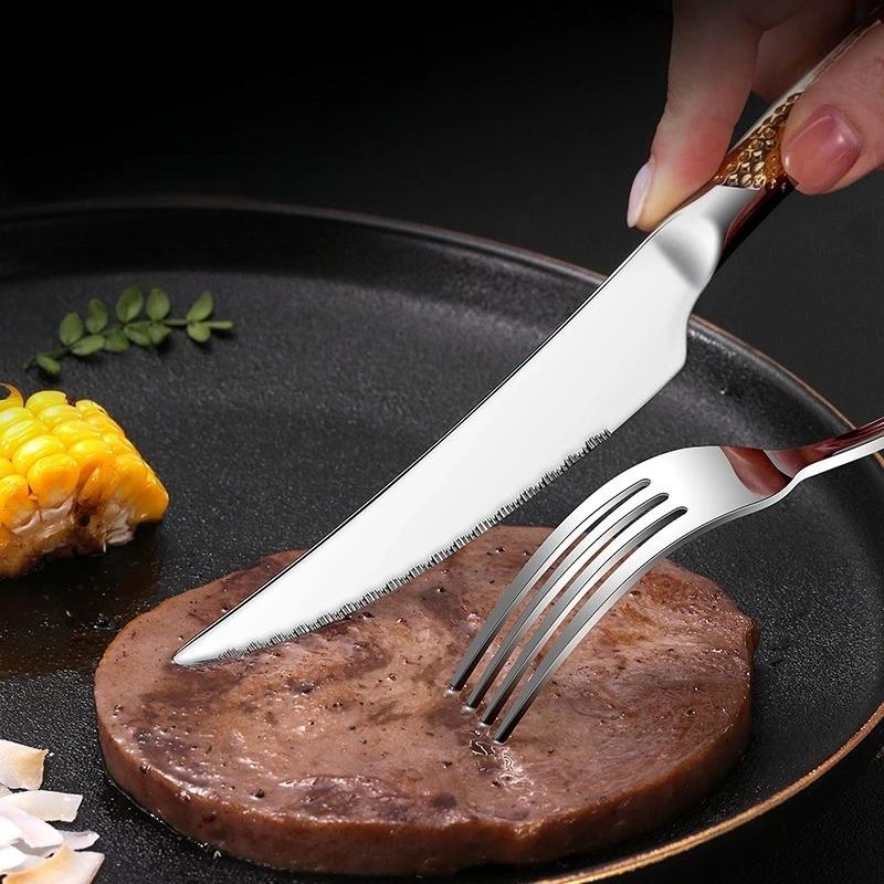 Luxury Gold Silverware Set Stainless Steel Cutlery Set Elegant Tableware Forks Spoons Knives For Hotel Restaurant Home Dining