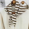 Sciarpa Triangolare Morbida a Maglia con Fantasia a Strisce Design Versatile Sciarpa di Lana Caldo Sciarpa a Maglia di Lana Outfit Quotidiano
