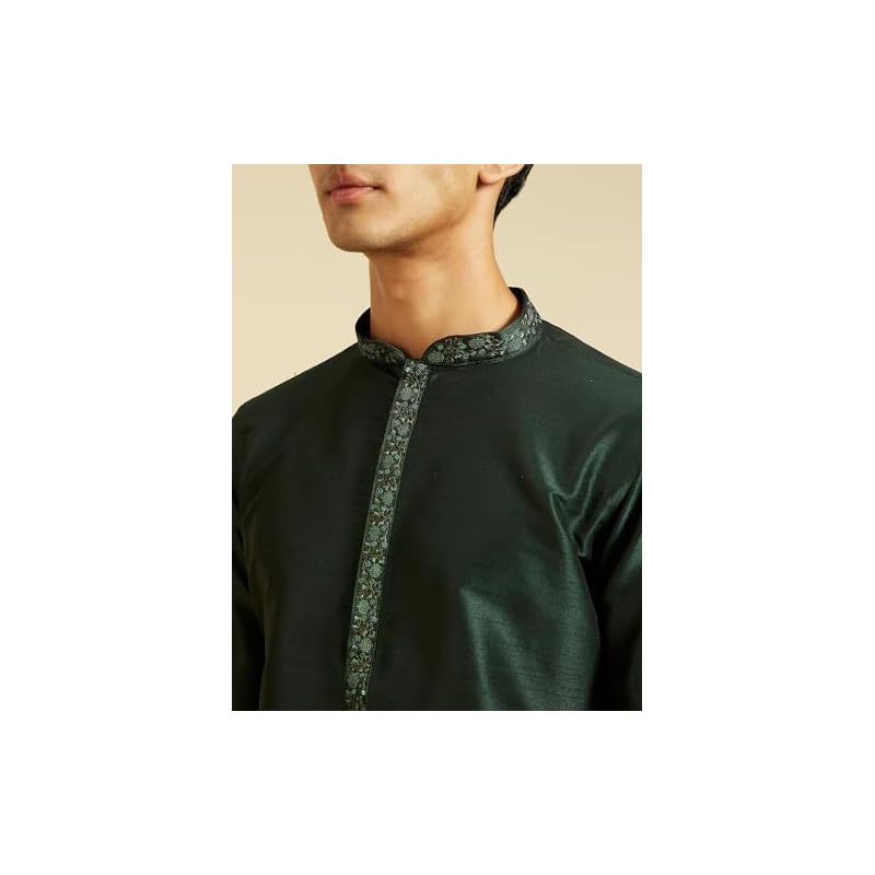 Kurta tinta unita ricamata in seta artistica da uomo Diwas By Manyavar ( , )