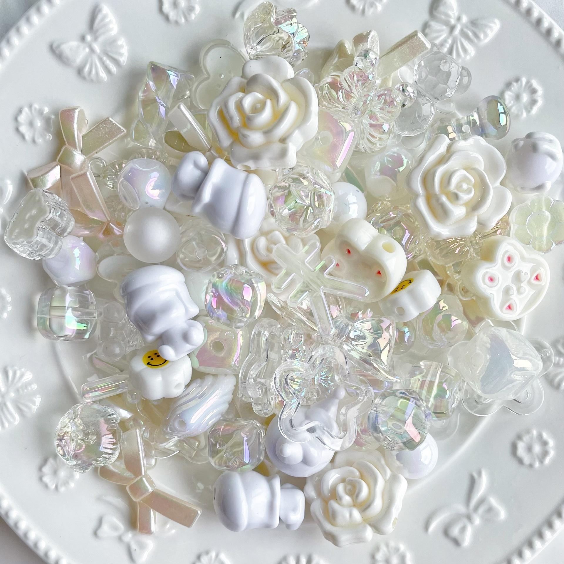

25/50/100 г Милые Случайные Смешанные Пластиковые Акриловые Бусины Для DIY Ожерелья Браслета Ремешка для Телефона Изготовления Украшений Аксессуары 25g белый