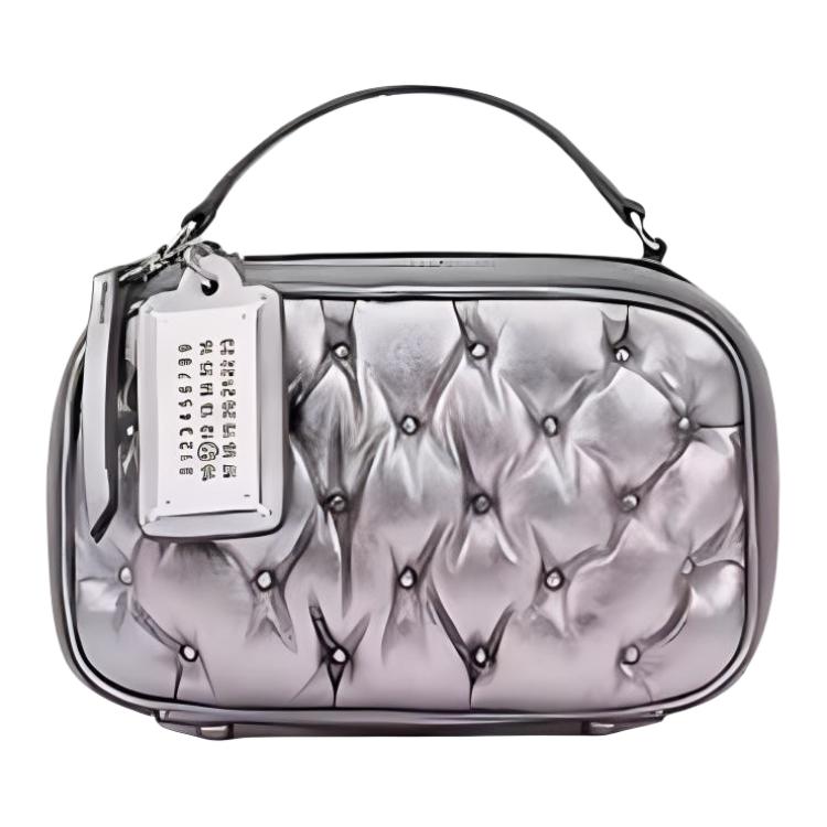 Maison Margiela Glam Slam Quilted Design Zipper Closure Lambskin Leather Mini Handheld Crossbody Bag Women bags Metallic-Silver SB1WB0008P6800H3809