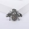 Fashion Enamel Bee Brooches for Women Rhinestone Insect Pins Event Party Funny Gifts Backpack Decoration Clothes Accessories