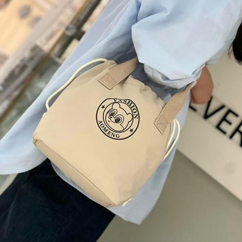 1Pc Cute Bear Lunch Box Bag Student Hand-Held Aluminum Foil Insulated Lunch Box Bag Large Capacity Lunch Box Bag