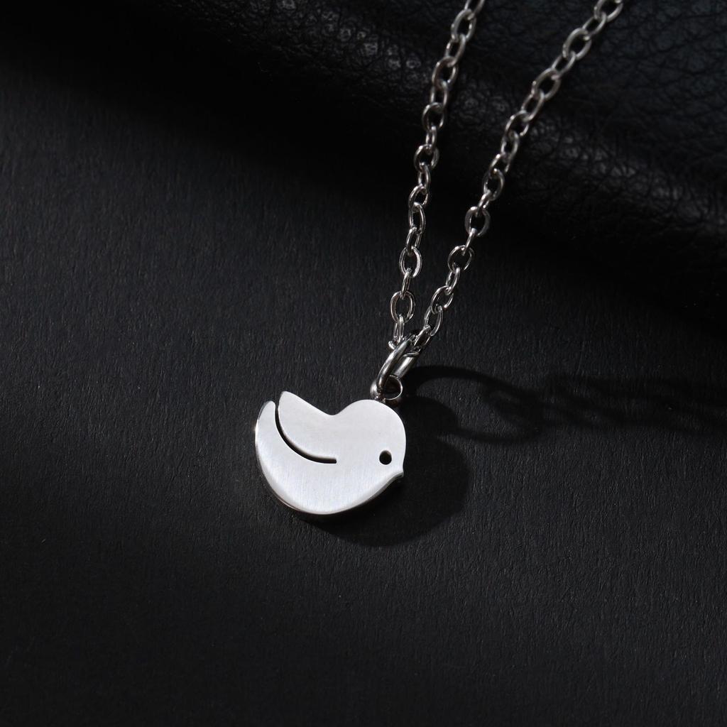 Japanese and Korean Fashion Simple and Versatile Animal Necklace Paper Clip Chain Cute Bird Pendant Necklace