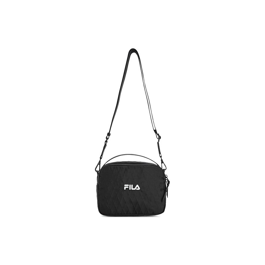 

FILA Fitness Fashion Classic Versatile Adjustable Shoulder Strap Partition Storage Durable Fabric Crossbody Bag Men bags Black A13M541106FBK Jet Black