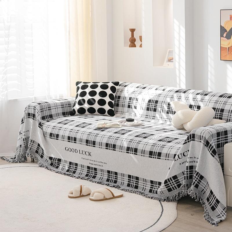 

Cheninelle Sofa Blanket Cover Universal Full Protection All Season Non Slip Sofa Pad Throw Slipcover 180 x 130cm