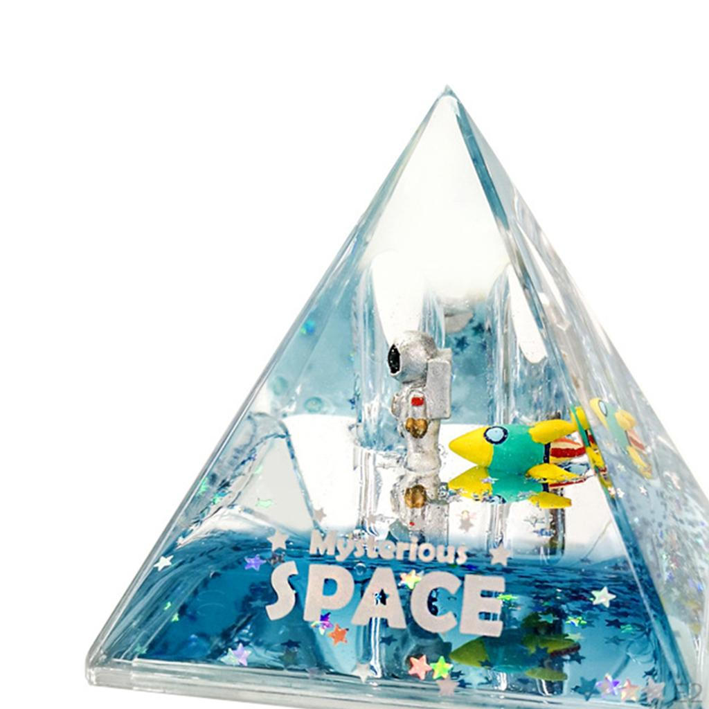 Decoration Floating Liquid Quicksand Astronaut Pen Holder Office Desktop Study Room