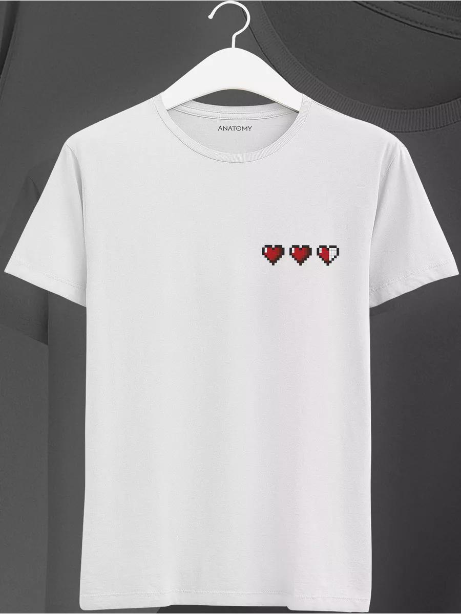 White T-shirt with heart print S