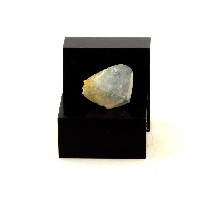 Pierres et Minéraux. Euclase. 5.77 ct. Parelhas, Rio Grande do Norte, Brésil.