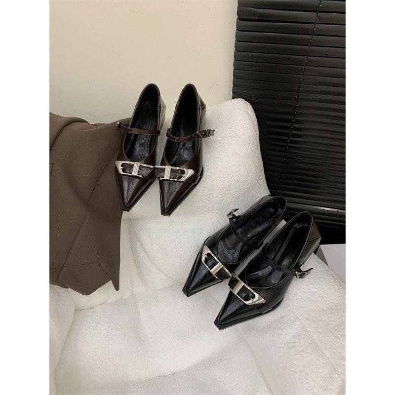 Niche Retro Versatile Mary Jane Shoes Women's Spring and Autumn 2025 New Models with Thick Heels Retro Pointed Single Shoes Women