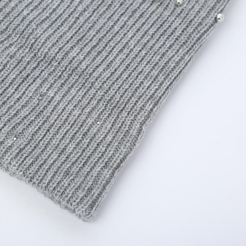 Fashionable Women's Winter Hat with Pearls Role Playing Hat Novelty Thermals Hat Suitable for Everyday Wear
