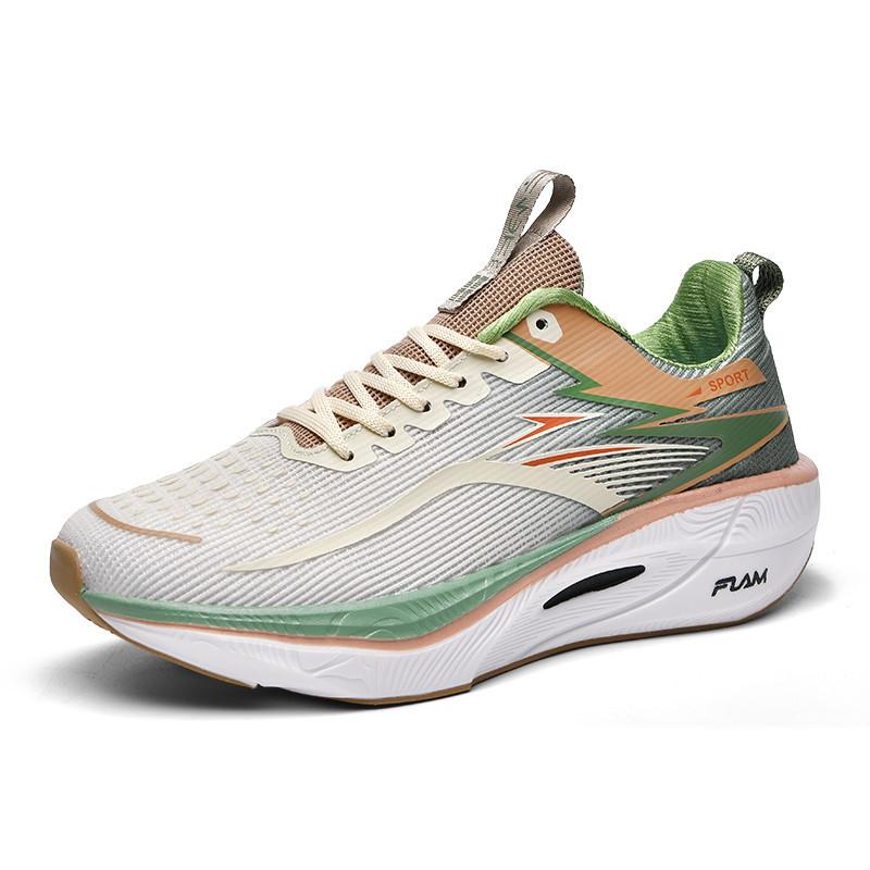 

Fashion men s and women s shoes flying carbon board lightweight high elastic sports shoes student racing sports training running shoes men 45 пісочний