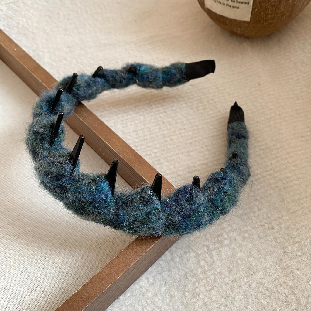 Autumn and winter retro Maillard wool woven headband headband high cranial top temperament hair accessories women