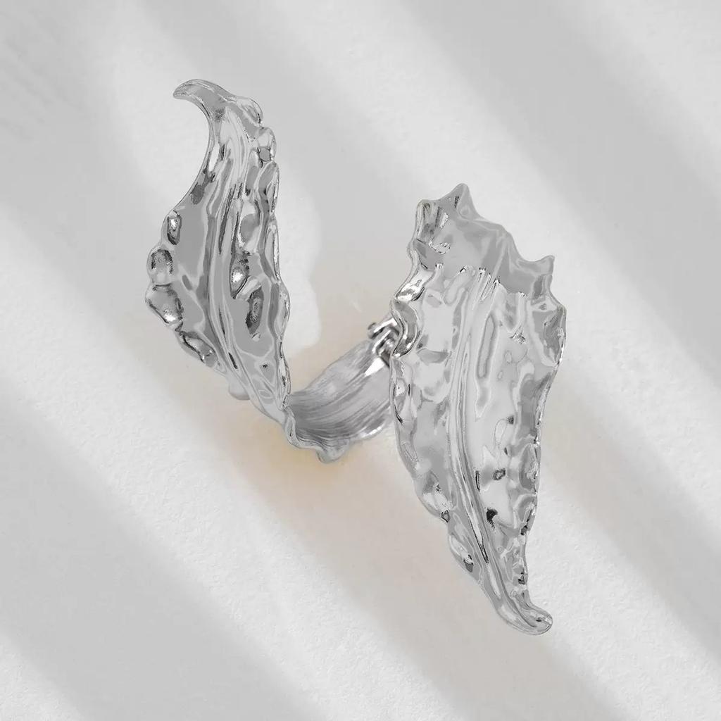 Premium women's bracelet gold-plated personality exaggerated leaf winding electroplated opening bracelet