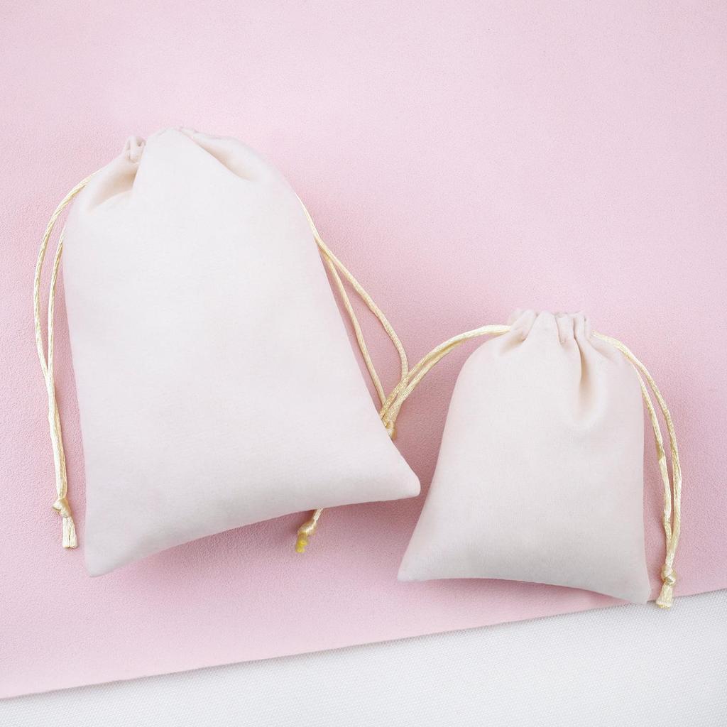Velvet Drawstring Bag for Jewelry, Earphones, Coins, and Cosmetics Storage