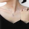 1 Pezzo Collana da Donna Collana Saturno di Alto Senso Catena Collo Temperamento Lusso Leggero Collana alla Moda Gioiello per Donne