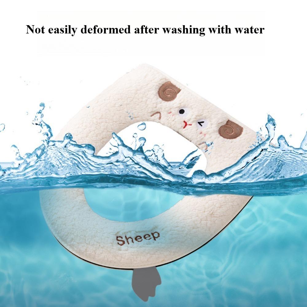 Cartoon Toilet Seat Cover Winter Zipper with Lifter Universal Toilet Seat Cover Home Use Bathroom Decor Toilet Set Accessories