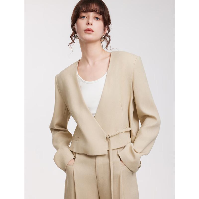 ELLE Women s V-Neck Short Blazer L
