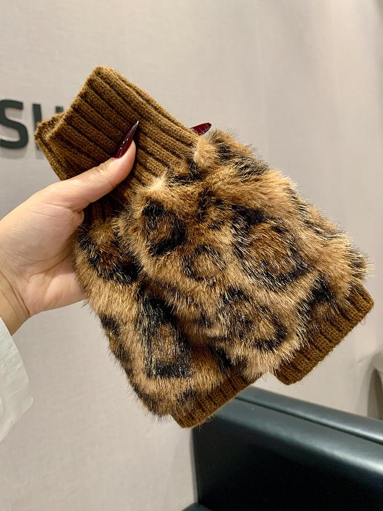 Modische Strickhandschuhe, warme Handschuhe für die Saison, Damenhandschuhe mit niedlichem Leopardenmuster, fingerlose Handgelenkhandschuhe